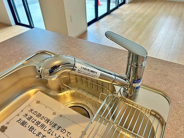 浄水器一体型の水栓は便利です