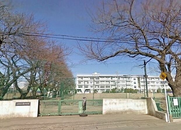 座間市立東中学校まで1063m