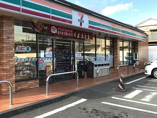 セブンイレブン綾瀬蓼川2丁目店まで38m