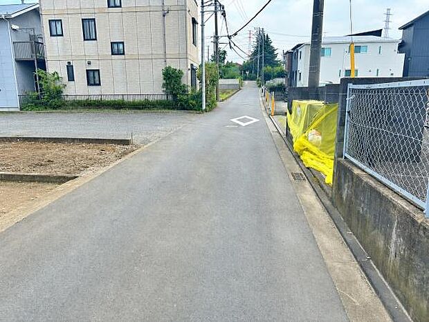 広く見通しの良い前面道路