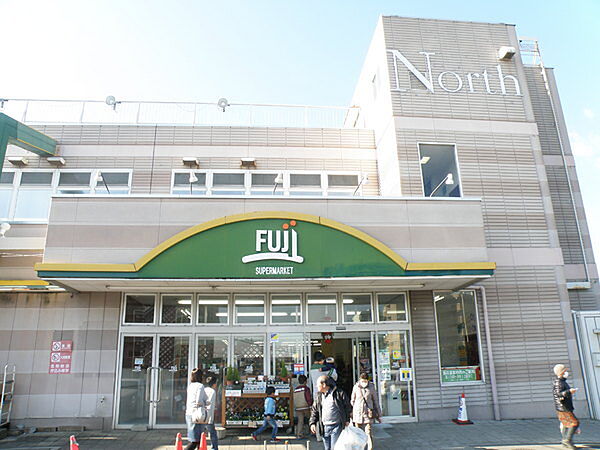 Fuji戸室店まで617m