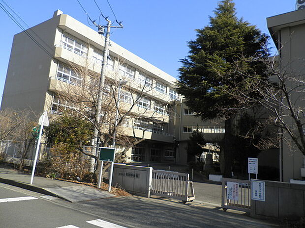 厚木市立相川中学校まで1795m