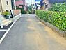 その他：交通量が少なめな前面道路で安心です