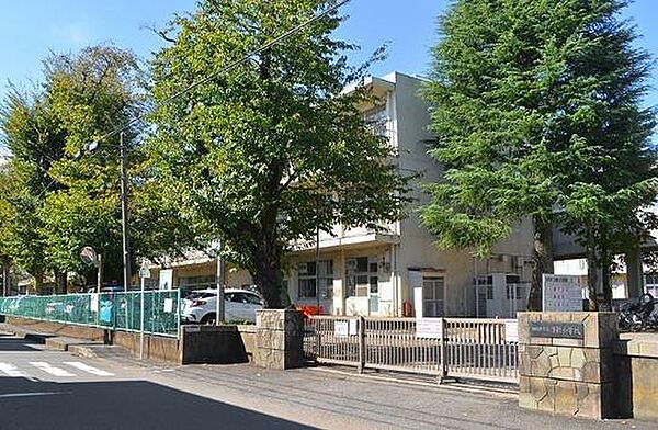 相模原市立清新小学校まで341m