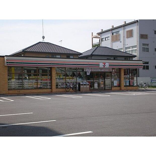 セブンイレブン厚木関口店まで974m