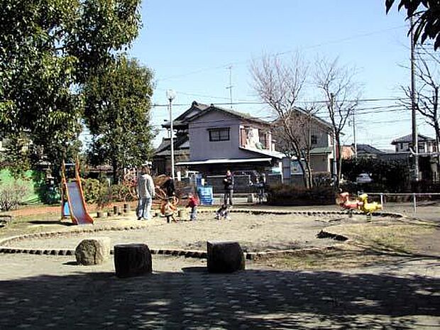 八幡上公園まで960m