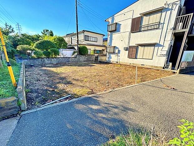 広く見通しの良い前面道路【16m】