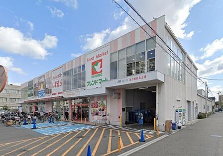 フレンドマート西淀川千舟店まで752m