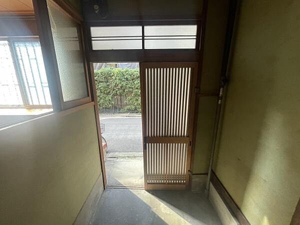 玄関