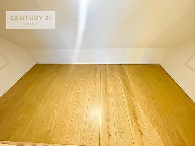 たっぷり収納住空間。住空間をすっきり使うためには必須ポイントの収納スペースですよね。是非現地でご確認ください。