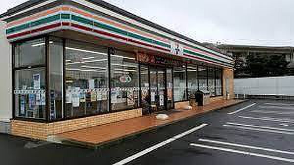 セブンイレブン阿見上本郷店まで3000m