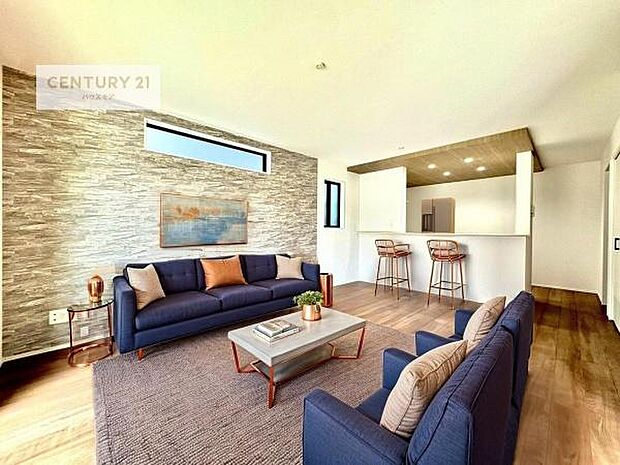 家具はCGパースです。開放感のある広々LDK！ソファーやダイニングテーブルを置いても窮屈にならないので快適に過ごせます！コミュニケーションが取りやすいリビングです！