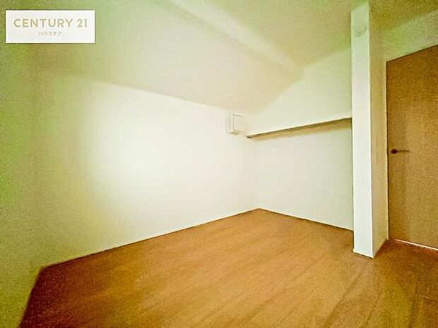 シンプルにデザインされているため、家具を選びません！お気に入りの家具を置いてくつろげる空間を作ることができます。