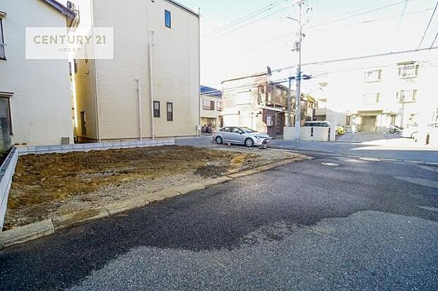 限定1棟のキレイな街並み。是非1度ご内見ください。物件探しのご条件・ご要望・ご質問など、不動産に関することなら、どのようなことでも誠心誠意対応させて頂きます。