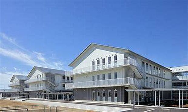 つくば市立秀峰筑波義務教育学校まで7400m