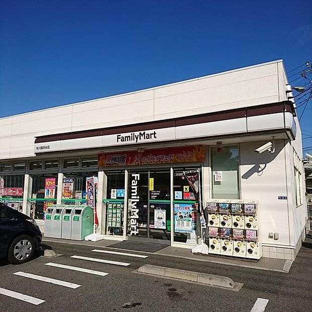 ファミリーマート市川国府台店まで377m