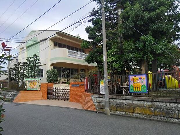 むつみ幼稚園まで549m