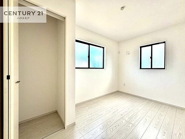 掃き出し窓がないお部屋は、お子様のお部屋としても安心です！