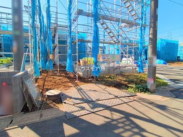 カースペース付きなのでマイカーをお持ちの方も安心ですね!ぜひ現地にてお確かめくださいませ!