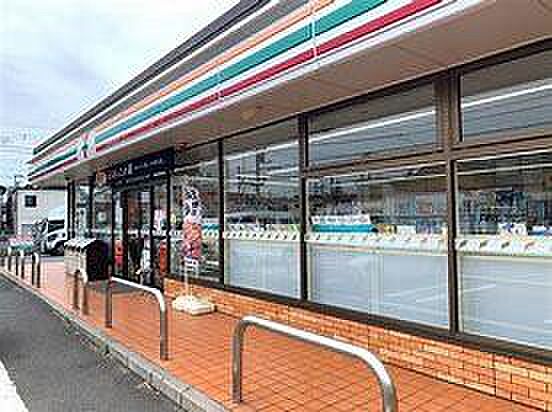 セブンイレブン松戸古ケ崎1丁目店まで51m