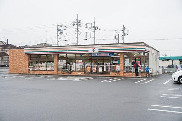 セブンイレブン竜ケ崎中根台4丁目店まで1396m