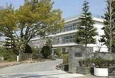 我孫子市立湖北台中学校まで850m