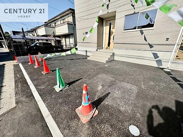 カースペース付きなのでマイカーをお持ちの方も安心ですね!ぜひ現地にてお確かめくださいませ!