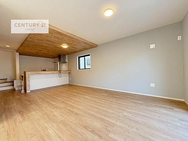 心地良いリビングは家族が自然と集まります。家族団欒の時間が増えそうです。ご家族と、より一層充実した時間を過ごせそうですね。