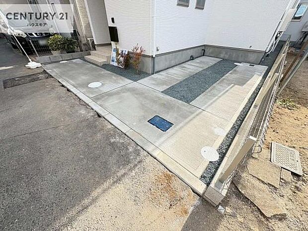 カースペース付きなのでマイカーをお持ちの方も安心ですね!ぜひ現地にてお確かめくださいませ!