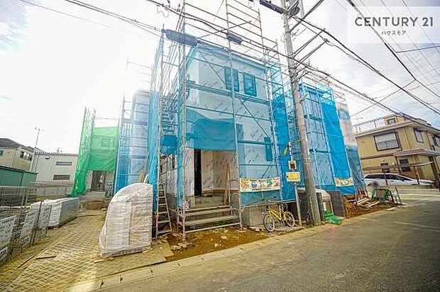 カースペース付きなのでマイカーをお持ちの方も安心ですね!ぜひ現地にてお確かめくださいませ!