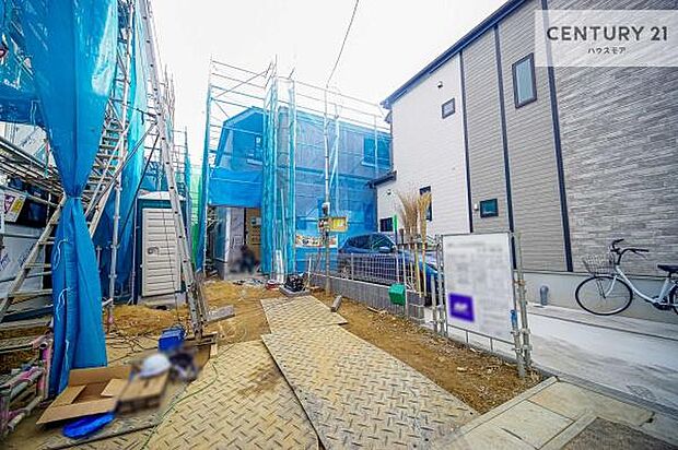 カースペース付きなのでマイカーをお持ちの方も安心ですね!ぜひ現地にてお確かめくださいませ!