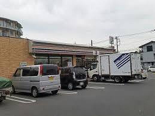 セブンイレブンつくば桜柴崎店まで1001m