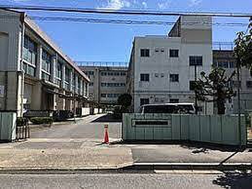 松戸市立松戸南中学校まで450m