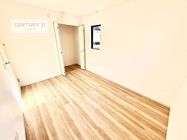 収納がしっかりあるので家具の配置がしやすく、ライフスタイルに合わせたお部屋作りが可能です。