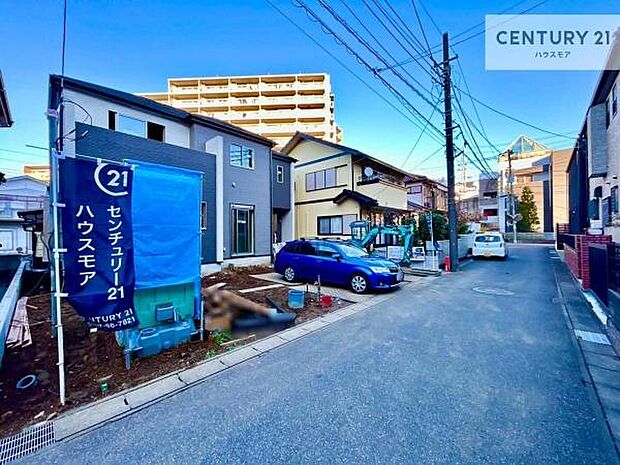 前面道路4ｍ！陽当り良好な立地です。車庫入れが苦手な方も安心ですね。【現地販売会開催中】