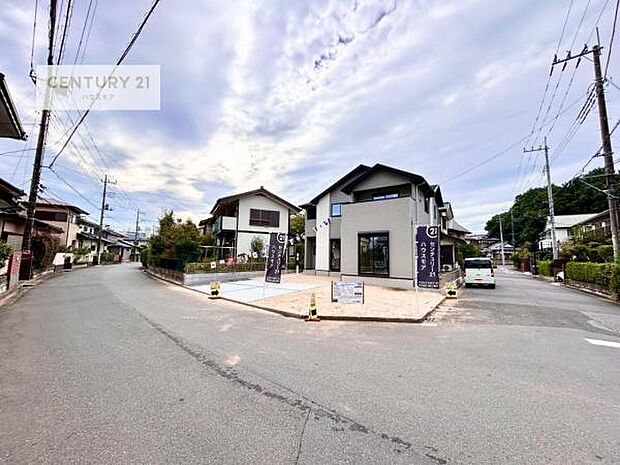 周辺環境や、お客様のご希望に合った物件も一緒にご案内を致します。住宅ローンアドバイザーによるご相談も承ります。当社はお問い合わせに即対応します！お待たせしません！【現地販売会開催中】