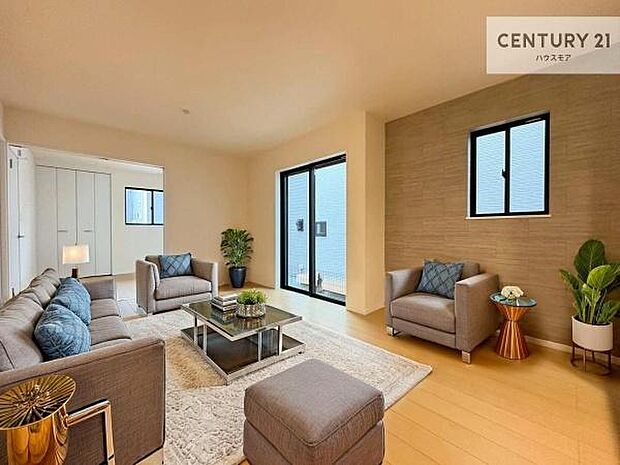 家具はCGパースです。心地良いリビングは家族が自然と集まります。家族団欒の時間が増えそうです。ご家族と、より一層充実した時間を過ごせそうですね。明るく開放的な空間です。