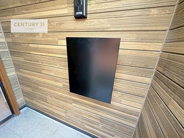 郵便ポスト付きで不在時でも荷物が受け取れてとっても便利!家にいなきゃいけないストレス回避!再配達の手間が省けます!