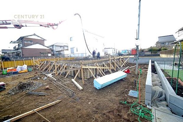 カースペース付きなのでマイカーをお持ちの方も安心ですね!ぜひ現地にてお確かめくださいませ!