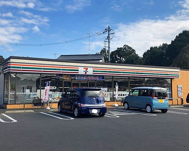 セブンイレブン守谷本町店まで1234m