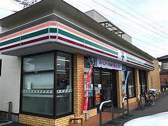 セブンイレブン土浦真鍋店まで1678m
