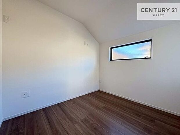 シンプルにデザインされているため、家具を選びません！お気に入りの家具を置いてくつろげる空間を作ることができます。