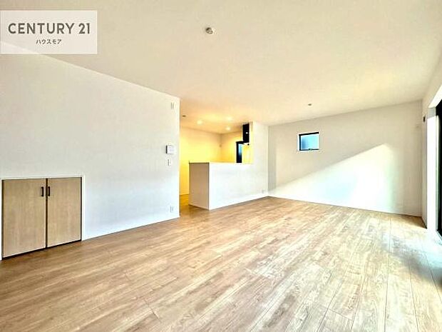 大切な家族が集まるからこそLDKにはこだわりたい。子供たちが元気に笑いながら走り回っている姿を見た時が「広い家にして良かった」と思う瞬間です。