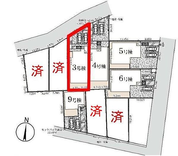 カースペースは2台付き！セカンドカー持ちの方や急な来客時にも安心ですね。物件探しのご条件・ご要望などありましたら、何なりとスタッフまでお申し付けください！