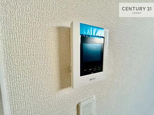 TVモニター付きインターホンでお子様のお留守番中なども安心ですね。