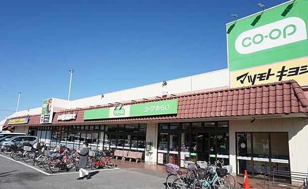 コープ東深井店まで1149m