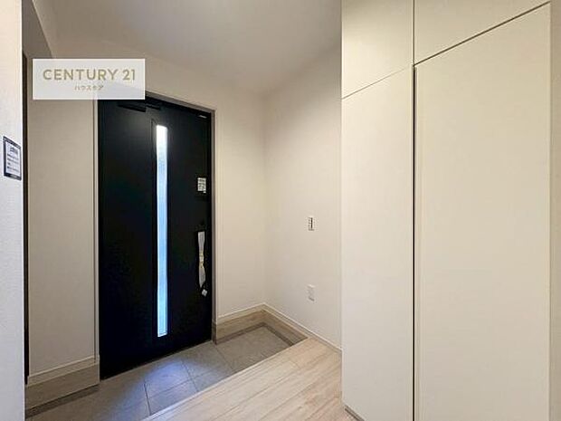 写真では伝わりきらない明るさと風通し。気になったら、今日でも内見OK！まずは見て感じてみませんか？