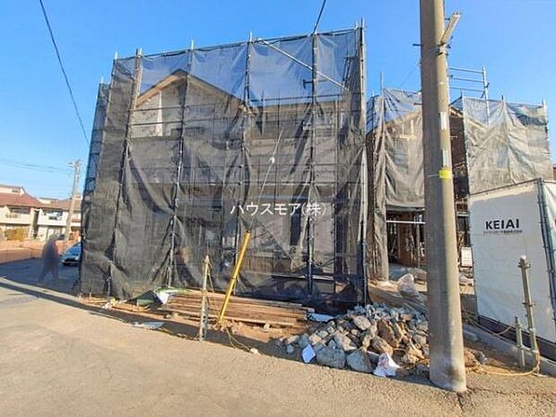 駐車スペースは2台分あります！セカンドカーはもちろん、バイクや自転車なども置き場所に困りません。【現地販売会開催中】