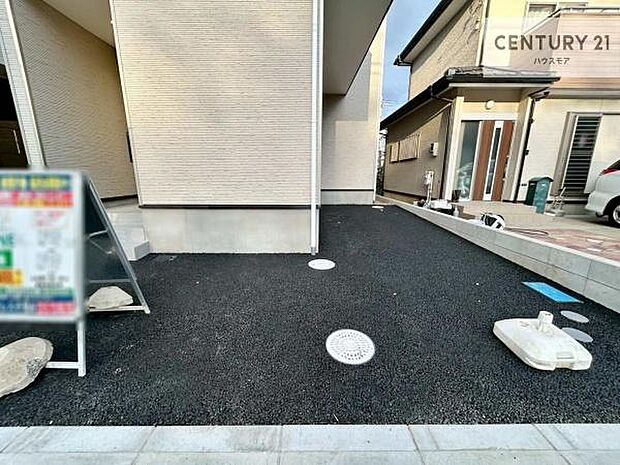 カースペース付きなのでマイカーをお持ちの方も安心ですね！ぜひ現地にてお確かめくださいませ！