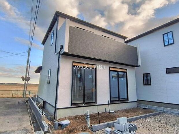 周辺環境や、お客様のご希望に合った物件も一緒にご案内を致します。住宅ローンアドバイザーによるご相談も承ります。当社はお問い合わせに即対応します！お待たせしません！